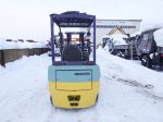 Xe nâng KOMATSU FB25EX-8